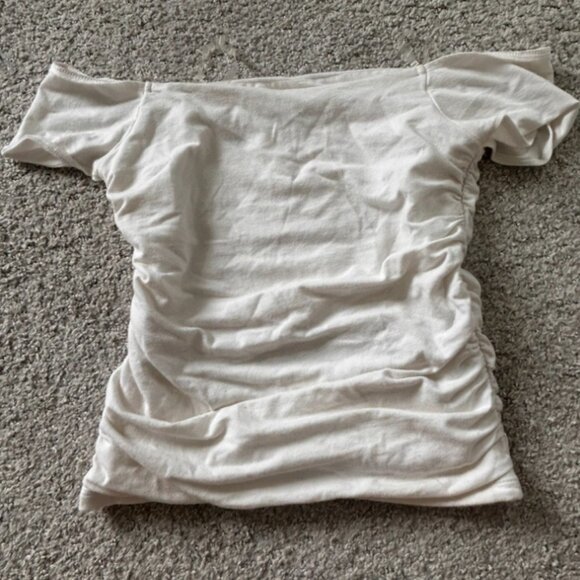Hollister Tops - Hollister scrunched off-shoulder top